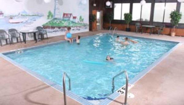Lighthouse Inn - Two Rivers Экстерьер фото